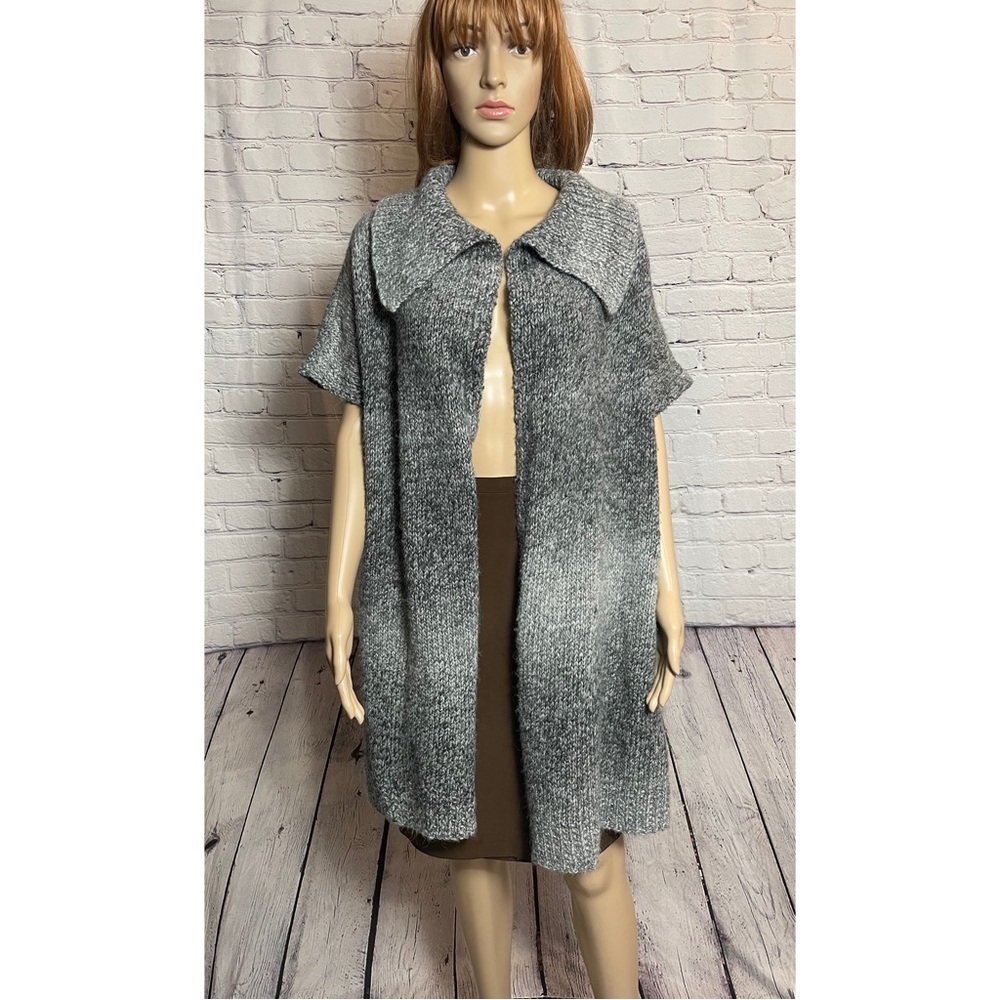 Hand Knit Wool Open Front Short Sleeve Grey Ombre Vest Cardigan